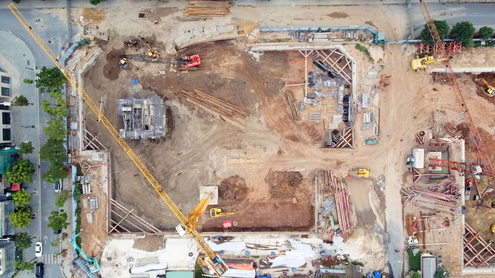 Tiến độ thi công Sky Bridge